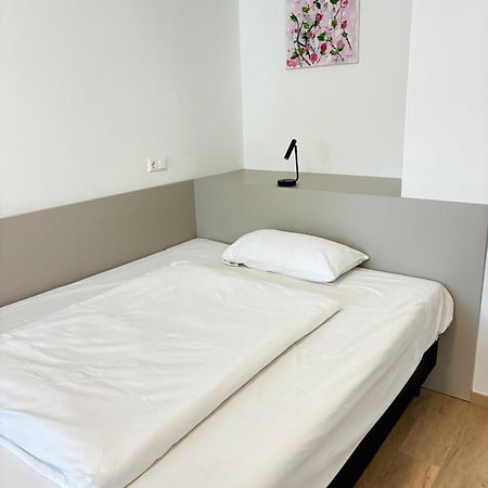 Hotel Wasserpalast - Breakfast For Free!!! Graz Bagian luar foto